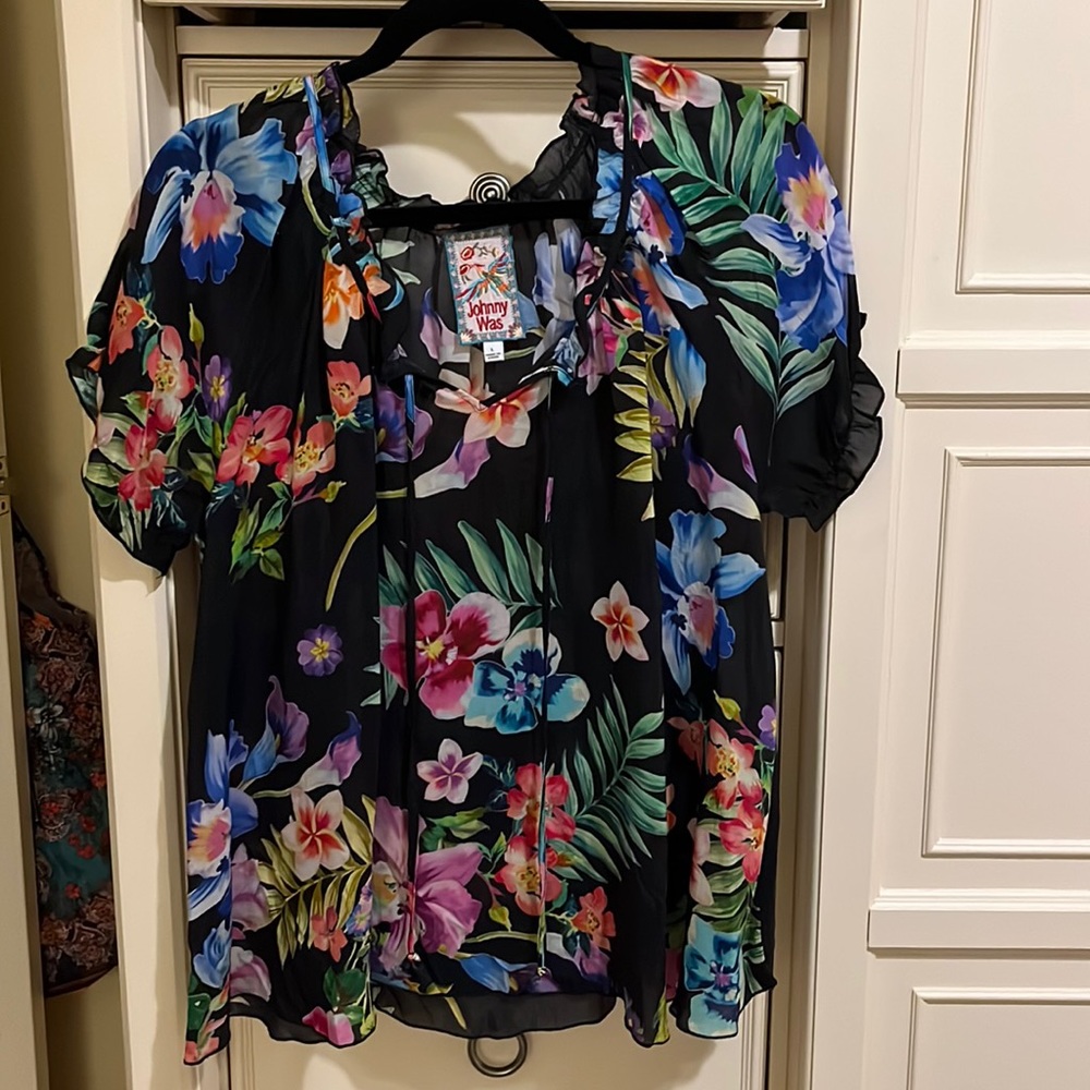 Johnny Was Aruba Kadence Top Floral s/s tunic size Large